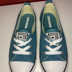 Ballet Lace Chuck Taylors Converse